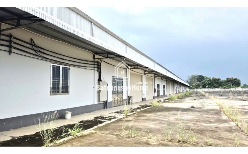 Bán xưởng 40.000m2 SKC huyện Trảng Bom, Đồng Nai giá chỉ 65 tỷ ~~1,6Tr/m2