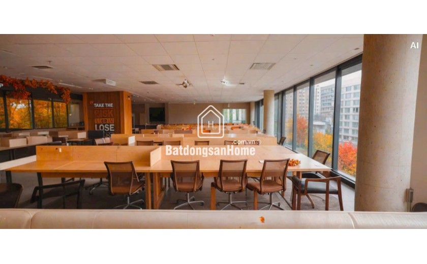 Cho thuê sàn văn phòng mặt đường Lê Văn Lương thanh xuân Hà Nội 230m 300nghin/m