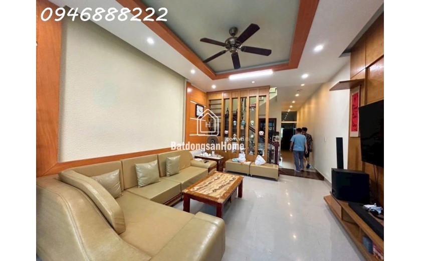 Nhà mặt đường Đào Nhuận , Lê Chân vị trí cực đẹp kinh doanh buôn bán tốt