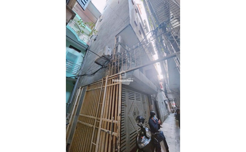 CCMN KHƯƠNG TRUNG - 11 PHÒNG CHO THUÊ- Dt  46m2 7 tầng mặt tiền 4.5m Giá 12.8 tỷ