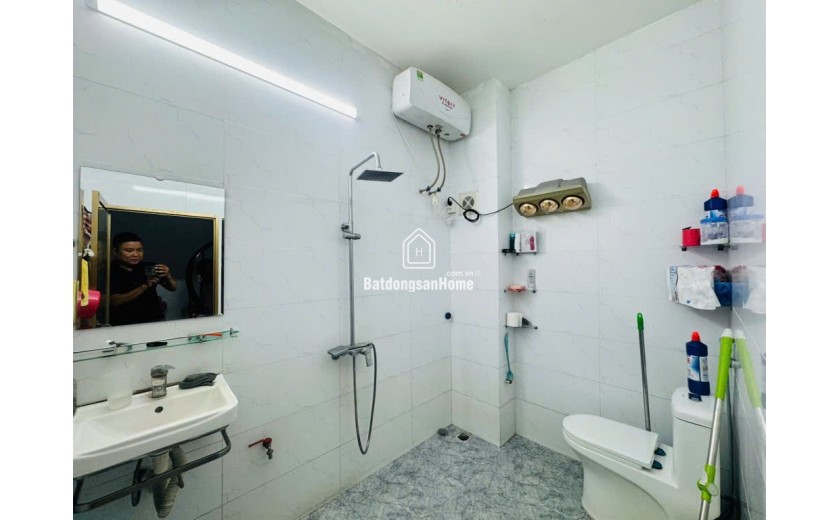 GIÁ 5.850 TỶ NHÀ VINH HƯNG 32M 4 TẦNG