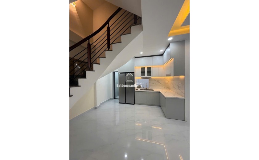 NHÀ GÓC 2 MẶT HẺM 6M XE HƠI QUAY ĐẦU - 9 ty 6