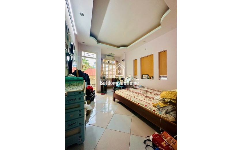 BÁN NHÀ KIM GIANG- THANH LIỆT, 52 M2, 4 TẦNG, MĂT TIỀN 4 M, GIÁ 10,2 TỶ.