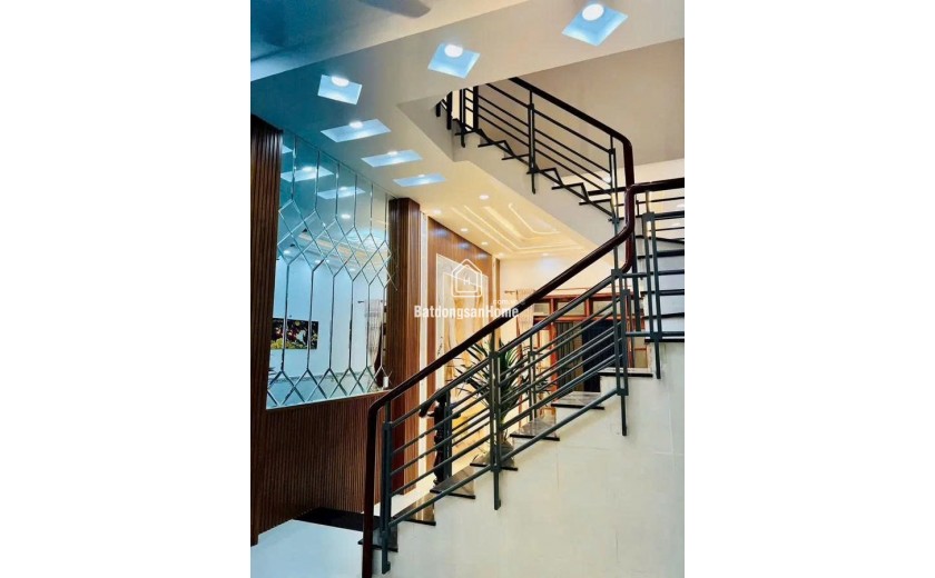 NHÀ MỚI  – 3 TẦNG – DT 4 X 14M  – HẺM XE HƠI –  BÌNH TÂN – GẰN NGÃ TƯ BỐN XÃ  – NHỈNH 5 TỶ