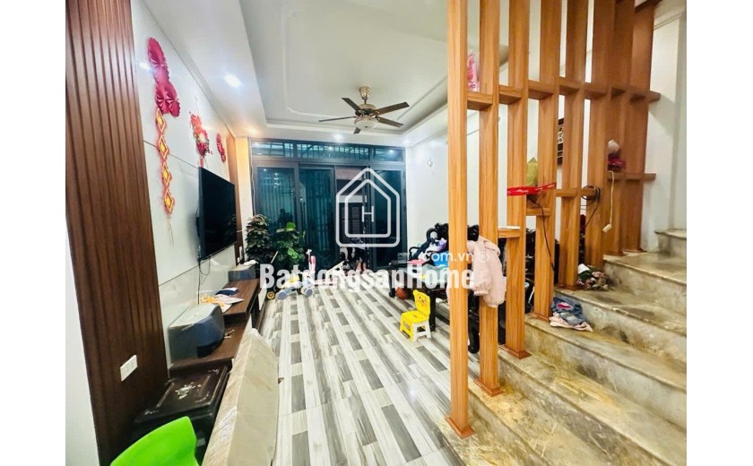 NHÀ ĐẸP HOÀNG VĂN THÁI - Ở SƯỚNG - 2 THOÁNG DT 44m2 4 tầng mt 4.1m Giá 13.4 tỷ
