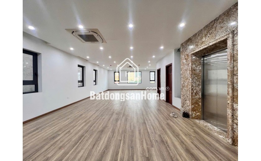 MẶT PHỐ QUAN NHÂN - LÔ GÓC TOÀ NHÀ 8 TẦNG THANG MÁY 123m2  mt 8m Giá 46.8 tỷ