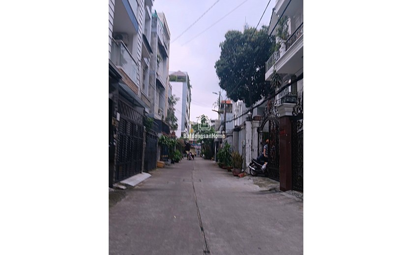 NHÀ 2 TẦNG - DT 61M² - HXH - SÁT ĐH CÔNG THƯƠNG, GẦN AEON MALL - TÂN PHÚ - NHỈNH 5 TỶ