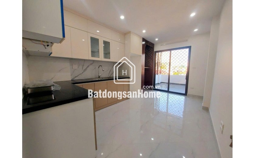 SIÊU PHẨM GIÁP BÁT - 5 TẦNG THANG MÁY - FULL  NỘI THẤT  40m2 5 tầng mặt tiền 3.1m Giá 11.8 tỷ