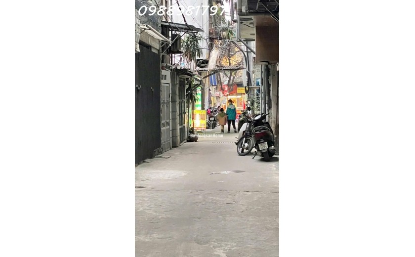 Bán nhà cấp 4 Bùi Huy Bích - giải phóng , ô tô đỗ cửa giá 1.9 tỉ