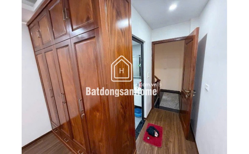 HOÀNG NGÂN NGÕ RỘNG - ĐẸP MỚI LUNG LINH - 32m2 5 tầng mặt tiền 3.3m Giá 9.95 tỷ