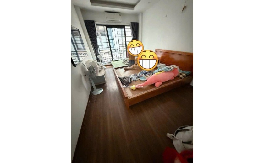 HOÀNG NGÂN NGÕ RỘNG - ĐẸP MỚI LUNG LINH - 32m2 5 tầng mặt tiền 3.3m Giá 9.95 tỷ