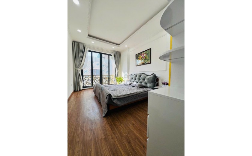 CHÙA BỘC 7 TẦNG THANG MÁY  - FULL NỘI THẤT DT 46m2 Gia 19.3 ty