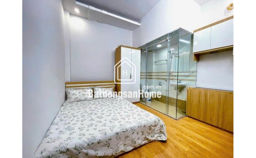 CHDV TRẦN THÁI TÔNG 9 PHÒNG - 32TR/THÁNG 44m2 5 tầng mặt tiền 5.4m giá 13.2 tỷ