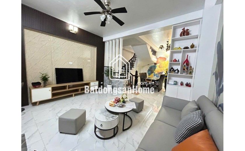 NHÀ ĐẸP MỸ ĐÌNH - 1 NHÀ RA Ô TÔ - GẦN BX  MỸ ĐÌNH 40m2 4 tầng mặt tiền 5m Giá 10.3 tỷ