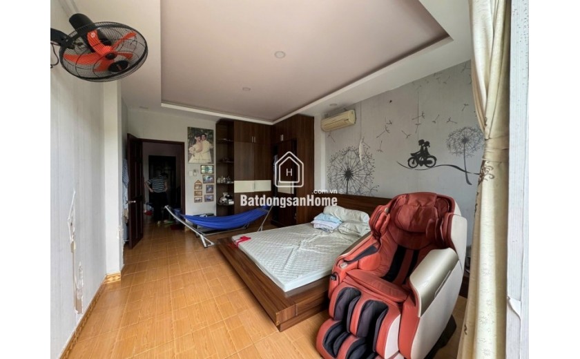 Bán nhà 3 tầng tại đường Man Thiện, Tăng Nhơn Phú A,  Q.9, TP HCM - Diện tích 92m2, giá 6,45  tỷ, sổ hồng. LH: 0933125879.