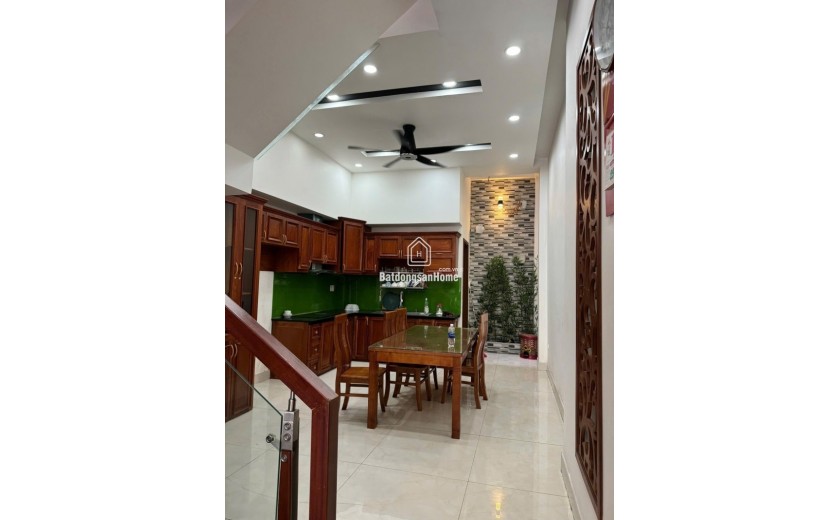 Bán nhà 4 tầng đường 182, Tăng Nhơn Phú A, Q.9, Hồ Chí Minh, diện tích 77m2, giá 7,95  tỷ,