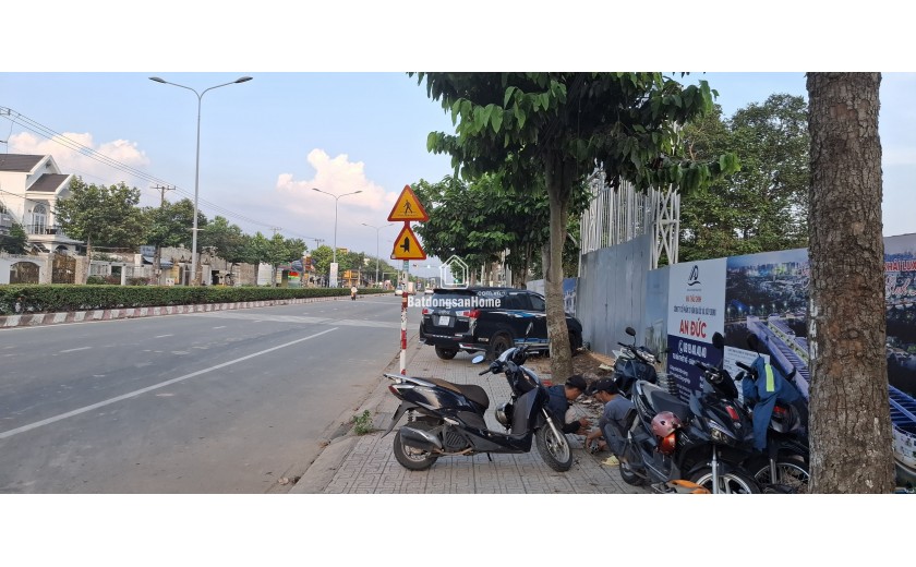 NHÀ PHỐ GIA KHẢI – MẶT TIỀN HÙNG VƯƠNG, ĐỐI DIỆN KCN RẠCH BẮP