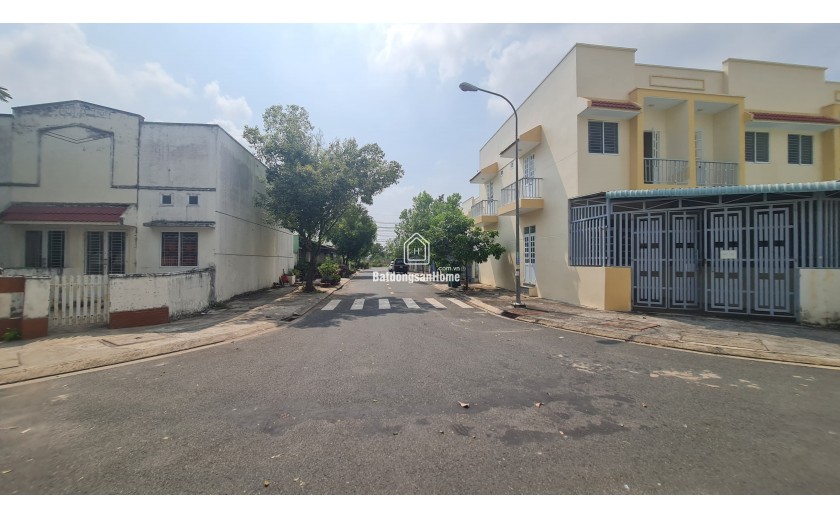 GIỮA MA TRẬN GIÁ NHÀ CAO NGẤT – ĐÂU LÀ LỐI RA AN CƯ THỰC SỰ?