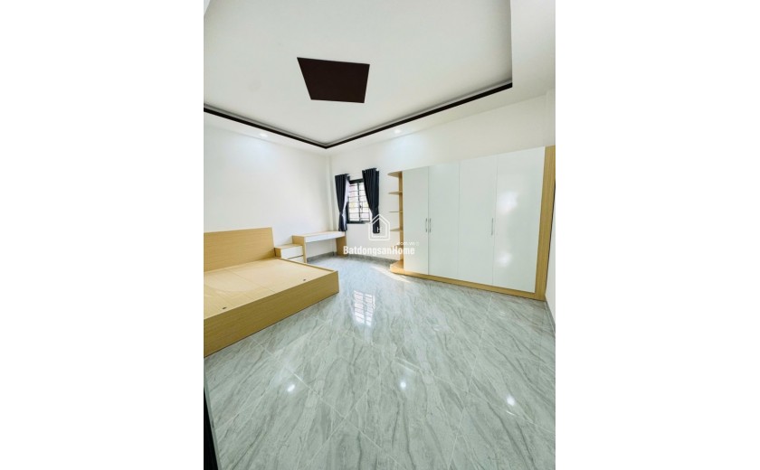 Bán nhà đường số 6,  Tăng Nhơn Phú B, Q9, TP HCM. DT 55m2, 2 tầng, 2PN, SH. Giá 5.59  tỷ. LH: 0933125879