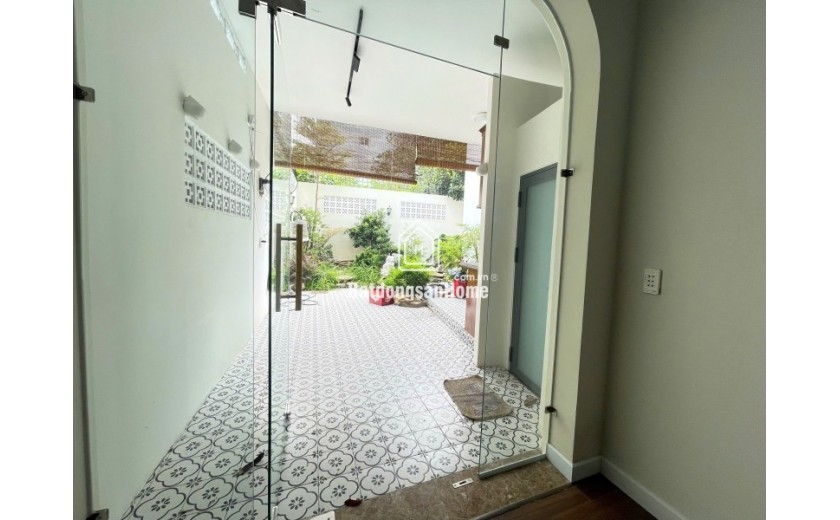 Bán nhà đường số 8, Phường  Linh Trung, Thủ Đức, TP HCM. DT 70m2, 3 tầng, 3PN, SH, 6.5 tỷ.