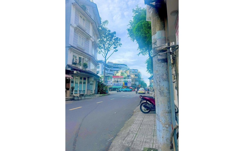 Hẻm 198/32E.Nguyễn Duy Dương.Q10