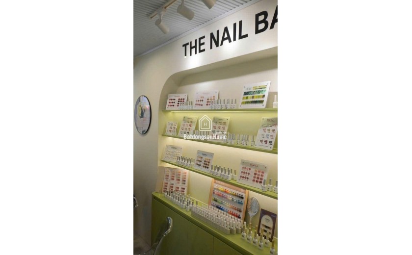 SANG NHƯỢNG TIỆM NAIL GỘI Quận 1 giá thương lượng từ 150Tr