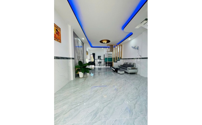 Bán nhà đường số 6,  Tăng Nhơn Phú B, Q9, TP HCM. DT 55m2, 2 tầng, 2PN, SH. Giá 5.59  tỷ. LH: 0933125879