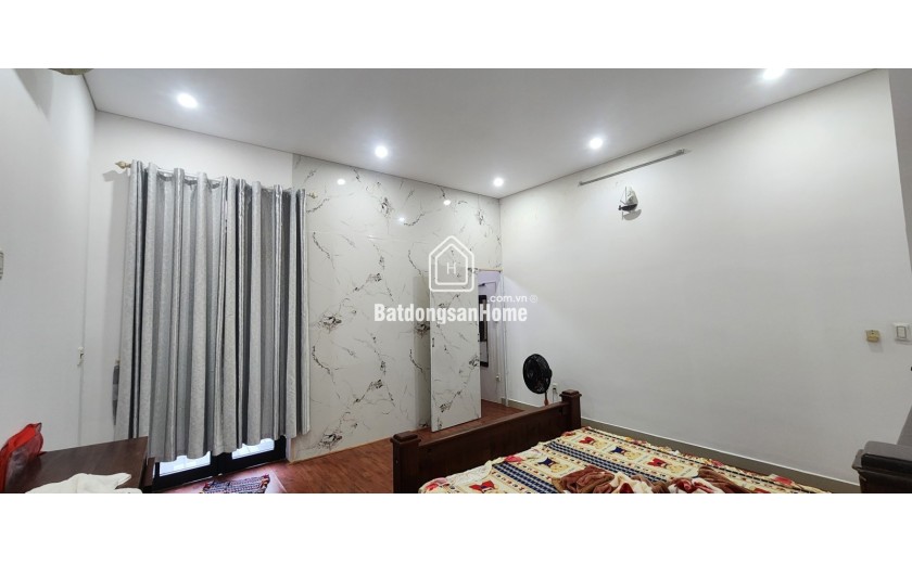 Bán nhà 3 tầng MT Nguyễn Dữ, Hải Châu, 96.5m2, gần Nguyễn Hữu Thọ, giá 8.5 tỷ