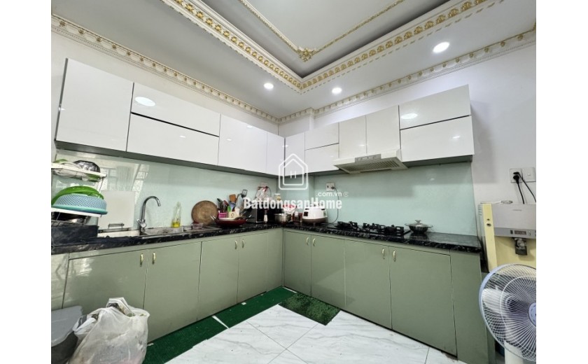 Bán nhà 5 tầng đường Số 2, Trường Thọ, Thủ Đức, TP HCM. DT  54m2, giá 7.99 tỷ, sổ hồng.