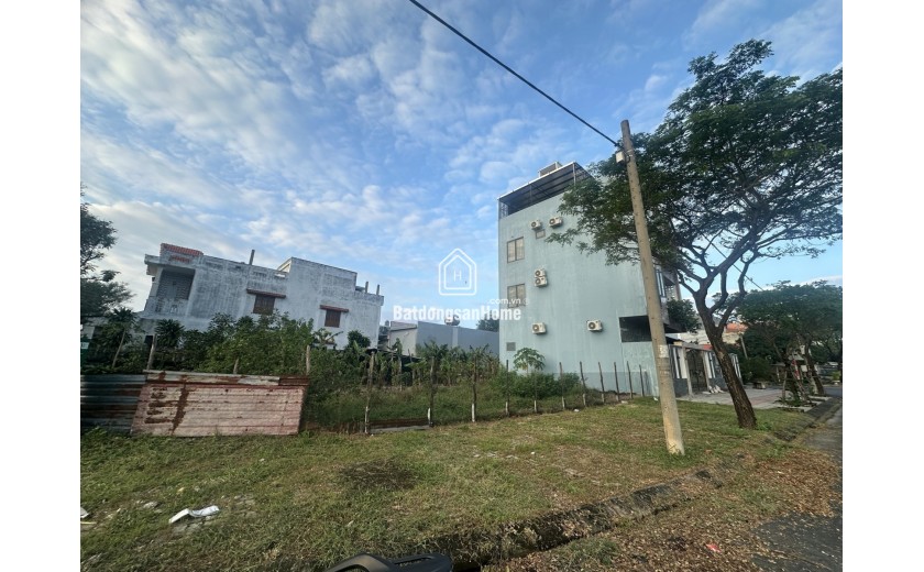 Lô góc Tân Trà 160m², đường 10.5m, gần biển – ngang 10m, giá 16 tỷ