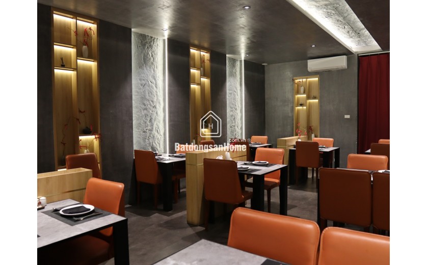 SANG NHƯỢNG NHÀ HÀNG ÂU - VỊ TRÍ VÀNG - SẴN DÒNG TIỀN