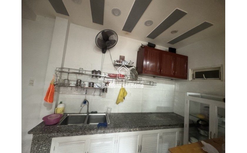 Bán nhà đường số 3, Trường Thọ, Thủ Đức, TP HCM. DT 160m2, 2 tầng, 7 phòng ngủ, giá 10.15 tỷ