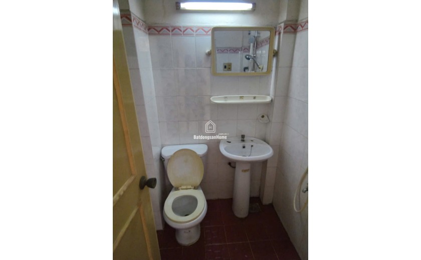 Cho thuê mặt bằng kinh doanh tầng 1 và cho thuê phòng trọ