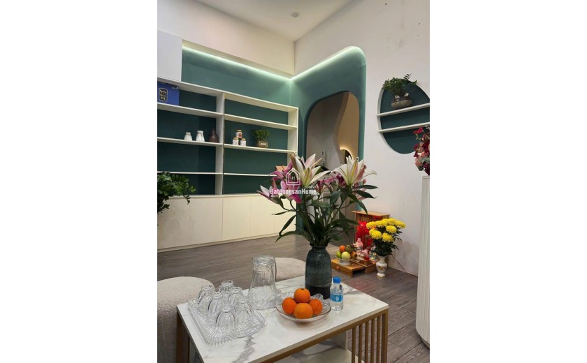 SANG NHƯỢNG MINI HOME SPA HOẶC HỢP TÁC NAIL- MI- MAKEUP