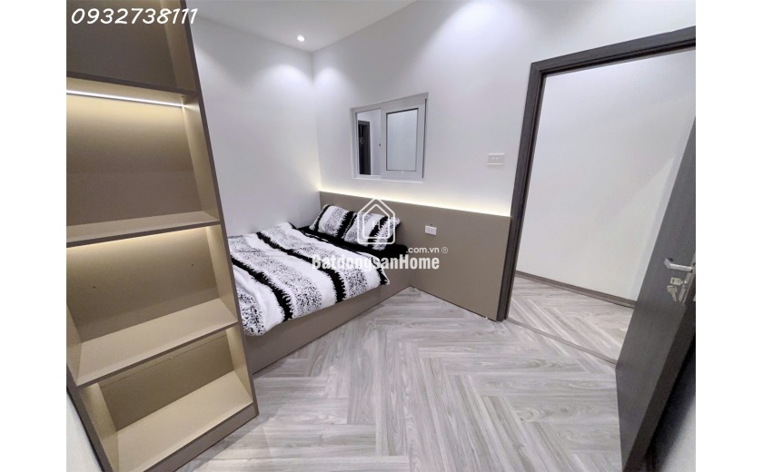 Bán căn hộ nhà tập thể đường Nguyễn Khoái, Hai Bà Trưng, cực đẹp, giá tốt nhất thị trường