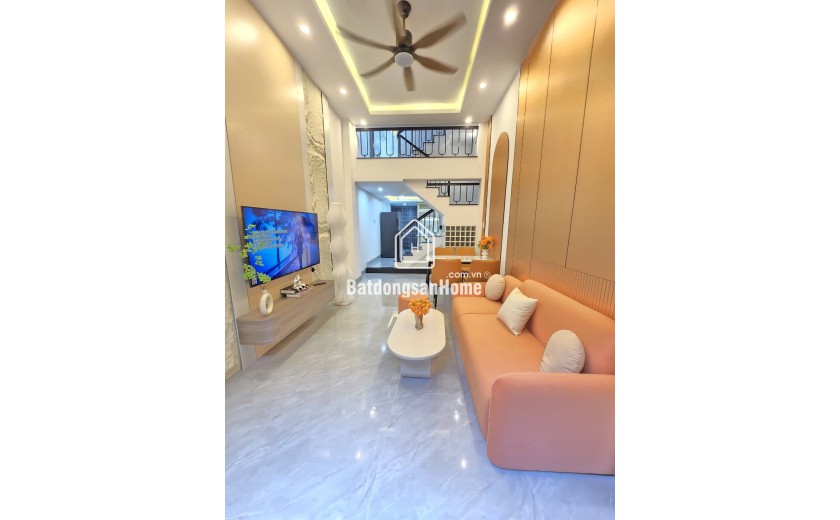 Bán nhà kiệt Lê Độ gần Aeon Mall 33m2 3 phòng ngủ giá 3,9 tỷ