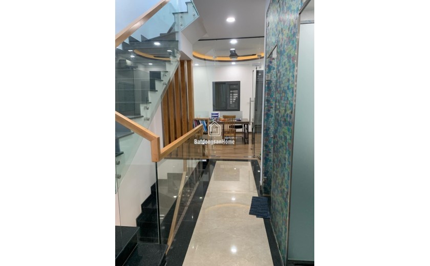 Bán nhà 3 tầng 85m2 , đường số 9, Linh Xuân, Thủ Đức, TP HCM - Sổ hồng, giá 6,15  tỷ. Liên hệ 0933125879.