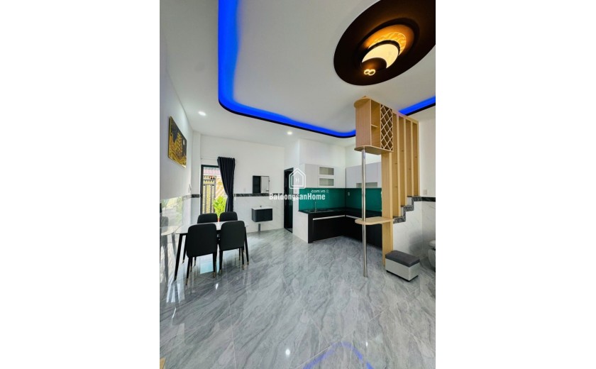 Bán nhà đường số 6,  Tăng Nhơn Phú B, Q9, TP HCM. DT 55m2, 2 tầng, 2PN, SH. Giá 5.59  tỷ. LH: 0933125879