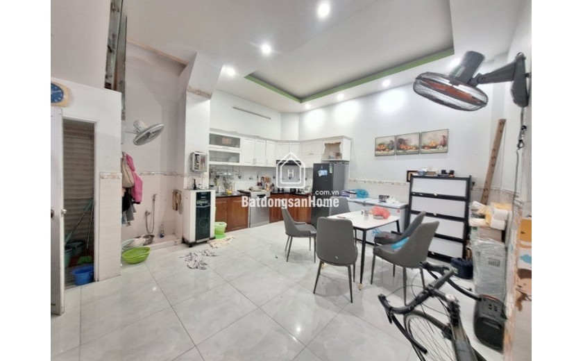 Bán nhà phố 3 tầng, 55m2, đường Số 9, Linh Tây, Thủ Đức, TP HCM. Giá chỉ 4,45 tỷ - Sổ Hồng chính chủ!