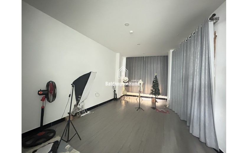 Bán nhà mặt tiền Phan Châu Trinh 52m2, 6 tầng, kinh doanh đỉnh, giá 17 tỷ