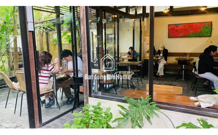 Bất động sản Phan Bội Châu Hội An 392.1m² mặt tiền phố đi bộ giá 62 tỷ