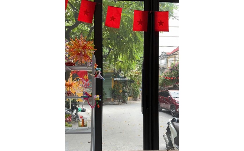 SANG NHƯỢNG MẶT BẰNG CĂN GÓC TẦNG 1 - THỊNH HÀO 1 ĐỐNG ĐA!!!