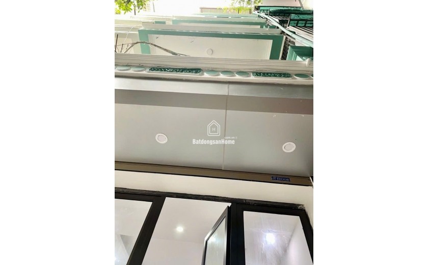 Cực Hiếm Nhà đẹp Mễ Trì full nội thất – Gần phố, giá tốt 7,x Tỷ LH 0972•078•667