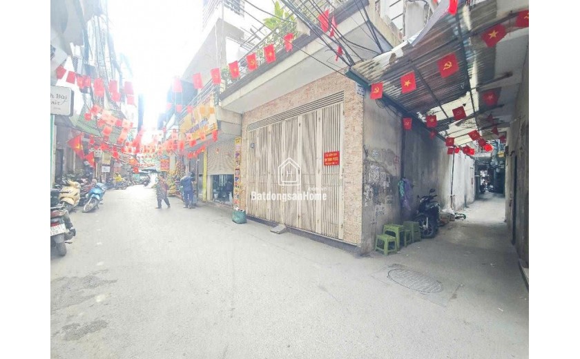 Cần Tiền BánNhà Đẹp Ô TÔ Đỗ Gần, 45 met * 4 Tầng. Nhỉnh 8 Tỷ – Ở khu Phùng Khoang LH 0972 078 667