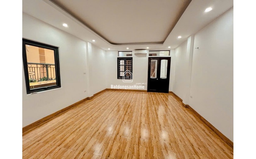 BánNhà Đẹp Ô TÔ Đỗ Cổng, 50  met * 4 Tầng. Nhỉnh 10 Tỷ – Ở Phố Trung Văn LH 0972078667