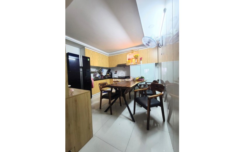 Nhà Khu phân lô HXH Lê Đức Thọ, 52m2 5 tầng 5PN, 6.5 tỷ TL 0964364745