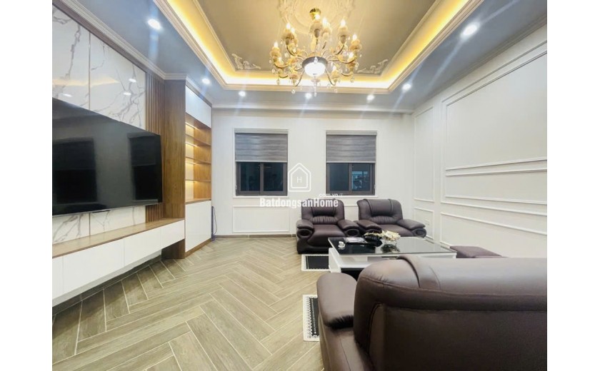 Bán Nhà Phân Lô Đáng Sở Hữu – Ô Tô Đỗ Trước Cửa Không Cản Trở – Khu Nguyễn Trãi Giao Thông Đẹp – Liên Hệ 0972.078.667