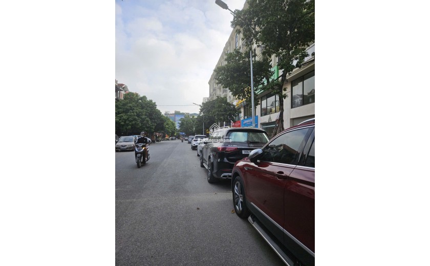 Bán nhà phân lô Vạn Phúc – gần Tố Hữu, Lê Quang Đạo nối dài – ô tô đỗ cửa SĐT 0972.078.667