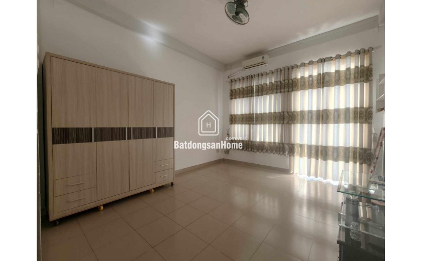 GIÁ TỐT, Nhà Phạm Văn Bạch, 60m2 3 tầng 4PN 4WC, 6.5 tỷ TL 0964364745