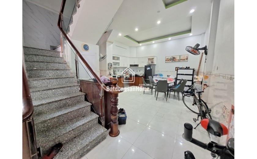 Bán nhà phố 3 tầng, 55m2, đường Số 9, Linh Tây, Thủ Đức, TP HCM. Giá chỉ 4,45 tỷ - Sổ Hồng chính chủ!